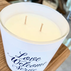 Exclusive Euna Mae's Candle | 90 burn hours | Shipping included!